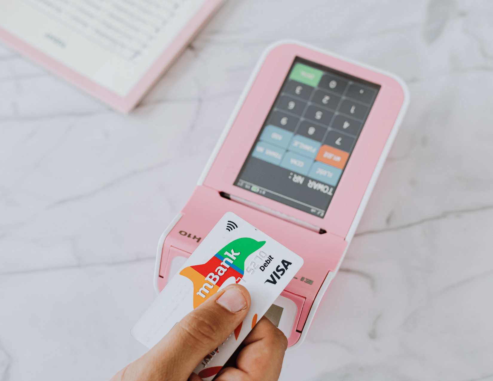 8 ways bad credit affects your daily life — infographic by Maximum Score Builders